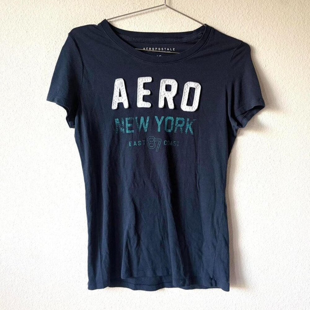 Aeropostale Women's Large Blue Embroidered Tee Shirt y2k